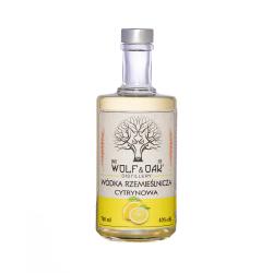 Wódka cytrynowa Wódka Wolf & Oak Rzemieślnicza Cytrynowa w pojemności 0,7 litra. 